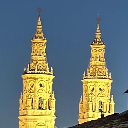 Tu Atico En Logrono Apartment Bagian luar foto